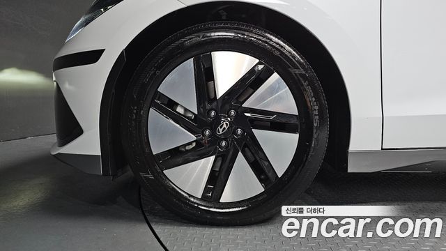 Hyundai Ioniq 6 Standard E-Value+ 2025 — фото 5