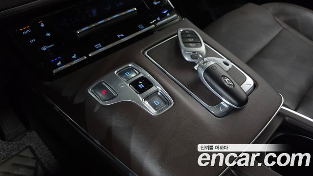 Hyundai Grandeur (IG) 2.5 Premium Choice 2020 — фото 9