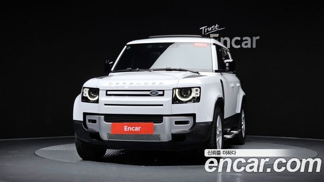 Land Rover Defender (L663) 110 D250 SE 2022 — фото 3