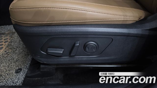 Kia Sorento (IV) Gasoline 2.5T 4WD Noblesse 2025 — фото 31