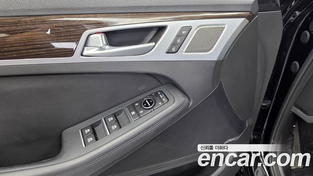 Genesis G80 3.3 GDI Premium Luxury 2017 — фото 30