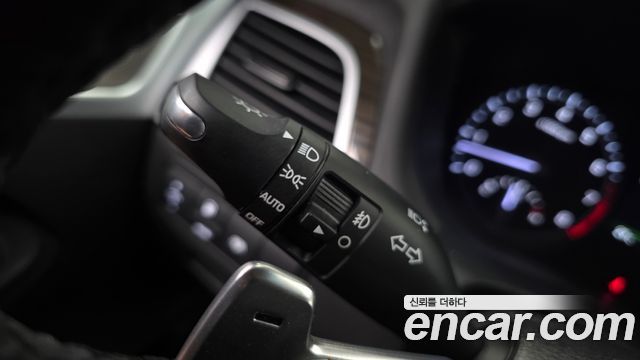 Genesis G80 3.3 GDI Premium Luxury 2017 — фото 32