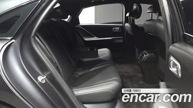 Hyundai Ioniq 6 Long Range AWD Exclusive + 2023 — фото 11