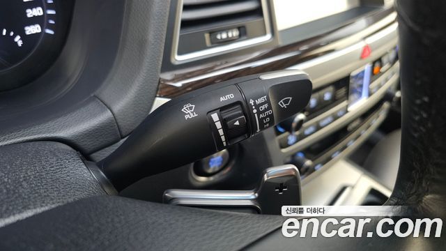 Genesis G80 3.3 GDI Prestige 2019 — фото 28
