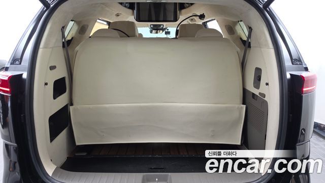 Kia Carnival (IV) Gasoline 9-Seater Hi-Limousine Signature 2021 — фото 20