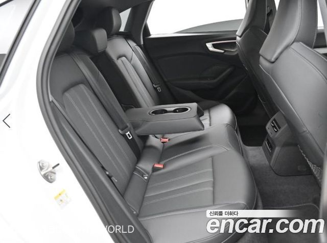 Audi A5 (B10) 40 TFSI S Line 2026 — фото 16
