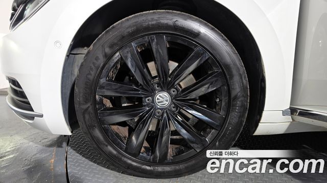 Volkswagen Arteon 2.0 TDI Prestige 2019 — фото 5