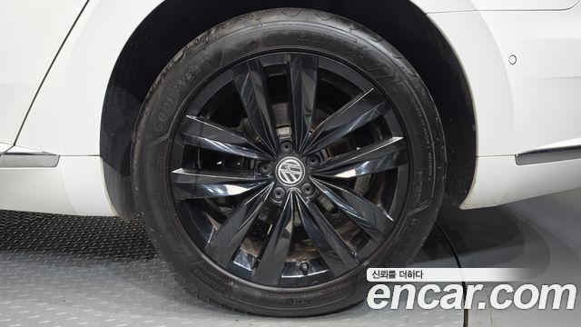Volkswagen Arteon 2.0 TDI Prestige 2019 — фото 21