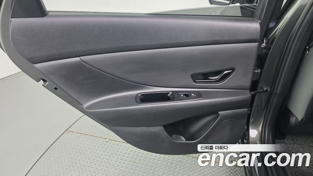 Hyundai Avante (CN7) 1.6 Inspiration 2024 — фото 25