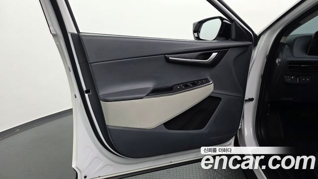 Kia EV6 Standard Light 2024 — фото 30
