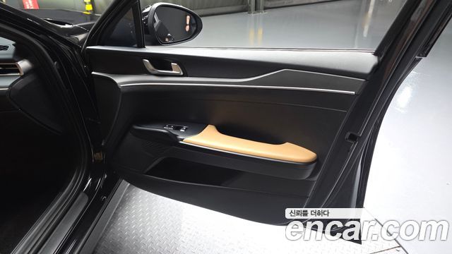 Kia K5 (III) 2.0 Prestige 2020 — фото 24