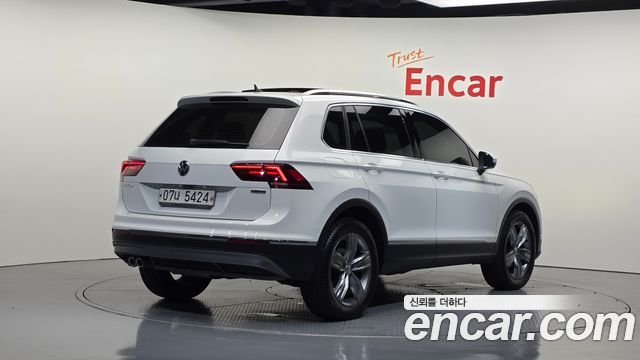 Volkswagen Tiguan (II) 2.0 TDI 4Motion Prestige 2018 — фото 2