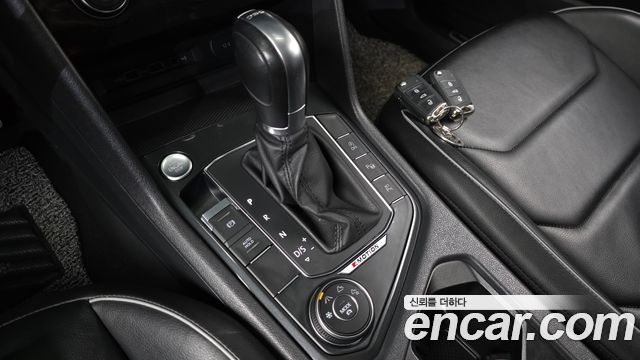 Volkswagen Tiguan (II) 2.0 TDI 4Motion Prestige 2018 — фото 9