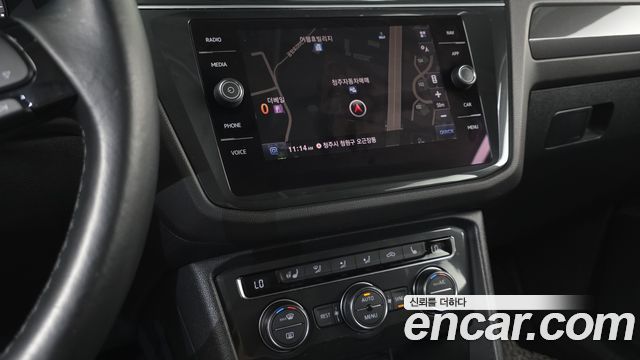 Volkswagen Tiguan (II) 2.0 TDI 4Motion Prestige 2018 — фото 15