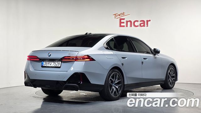 BMW 5 Series (G60) 520i Special Edition 2026 — фото 2