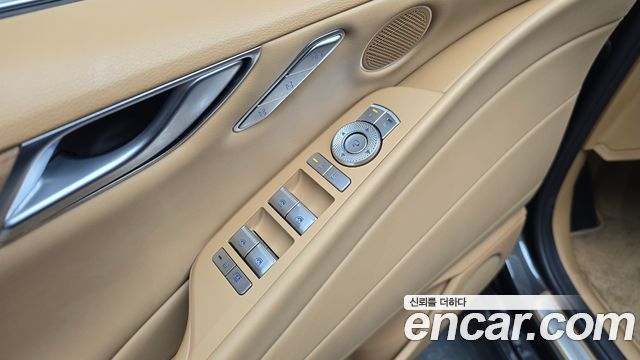 Genesis G80 (RG3) Gasoline 2.5 Turbo AWD 2025 — фото 15