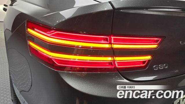 Genesis G80 (RG3) Gasoline 2.5 Turbo AWD 2025 — фото 23