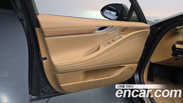 Genesis G80 (RG3) Gasoline 2.5 Turbo AWD 2025 — фото 24