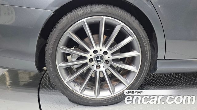 Mercedes-Benz E-Class (W213) E350 4MATIC AMG Line 2019 — фото 5