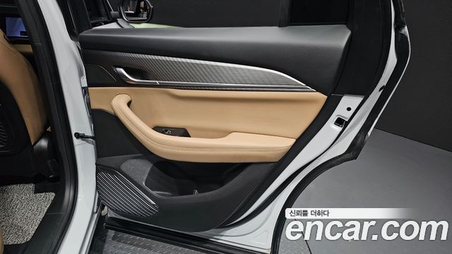 Renault Korea Grand Koleos 1.5 E-TECH Iconic 2WD 2025 — фото 31