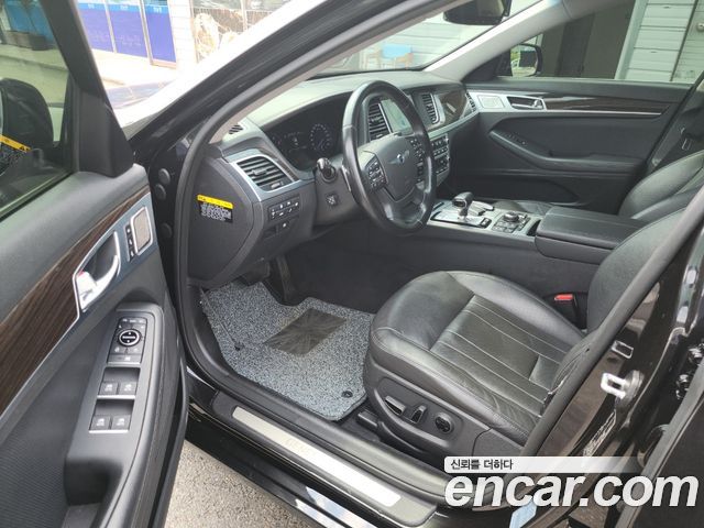 Genesis G80 3.3 GDI AWD Premium Luxury 2018 — фото 15
