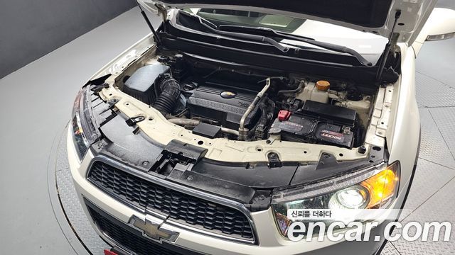 Chevrolet Captiva 2WD LT 2012 — фото 6