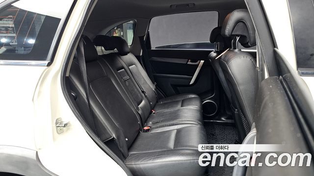 Chevrolet Captiva 2WD LT 2012 — фото 11