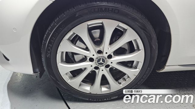 Mercedes-Benz E-Class (W213) E220d Exclusive 2019 — фото 5