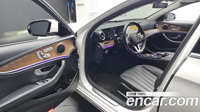 Mercedes-Benz E-Class (W213) E220d Exclusive 2019 — фото 10