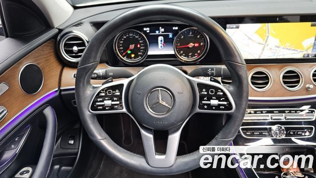 Mercedes-Benz E-Class (W213) E220d Exclusive 2019 — фото 12