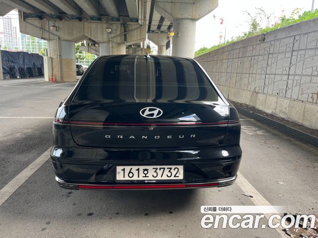 Hyundai Grandeur (GN7) 3,5 Gasoline 4WD Calligraphy 2023 — фото 4