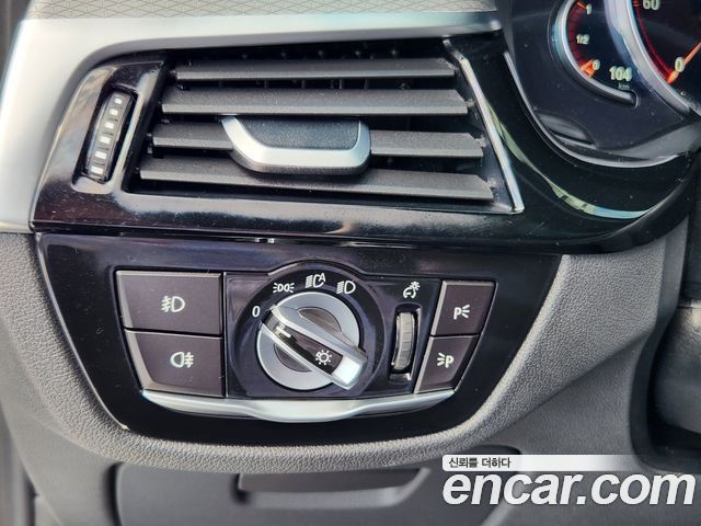 BMW 5 Series (G30) 520d M Sport package 2017 — фото 20