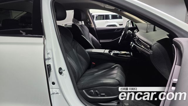 Genesis G80 (RG3) Gasoline 2.5 Turbo AWD 2022 — фото 26