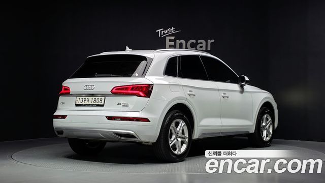 Audi Q5 (FY) 45 TFSI Quattro 2020 — фото 2