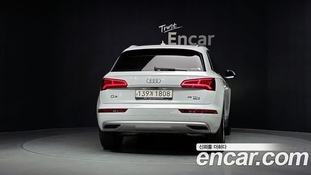 Audi Q5 (FY) 45 TFSI Quattro 2020 — фото 4