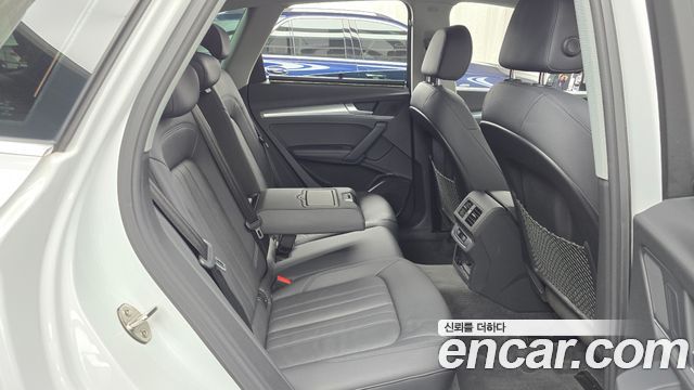 Audi Q5 (FY) 45 TFSI Quattro 2020 — фото 11