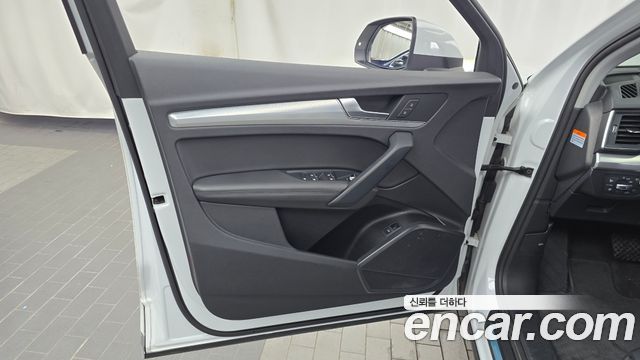 Audi Q5 (FY) 45 TFSI Quattro 2020 — фото 24