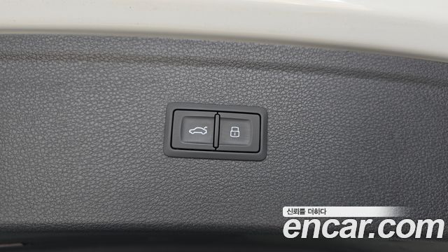 Audi Q5 (FY) 45 TFSI Quattro 2020 — фото 30