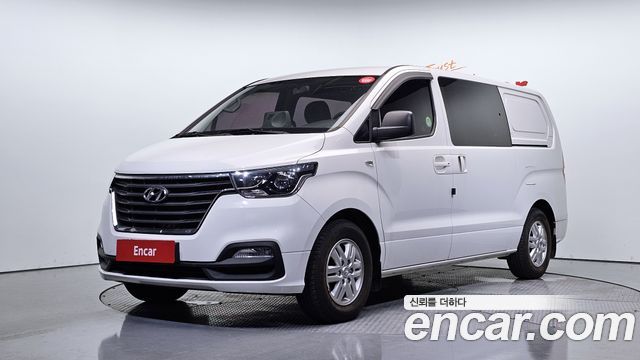 Hyundai Grand Starex Van 5-Seater Smart 2020 — фото 1