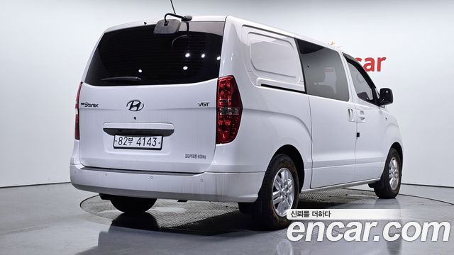 Hyundai Grand Starex Van 5-Seater Smart 2020 — фото 2