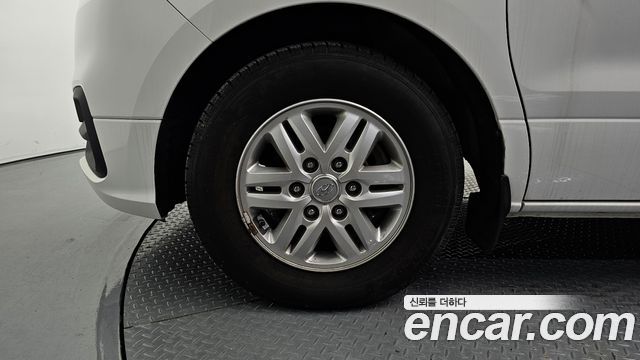 Hyundai Grand Starex Van 5-Seater Smart 2020 — фото 5