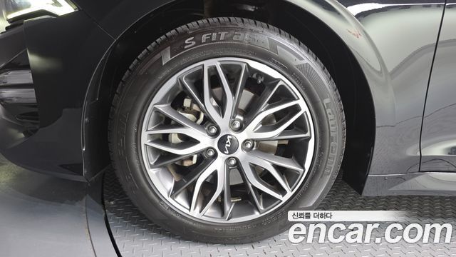 Kia K5 (III) 2.0 Trendy 2022 — фото 5
