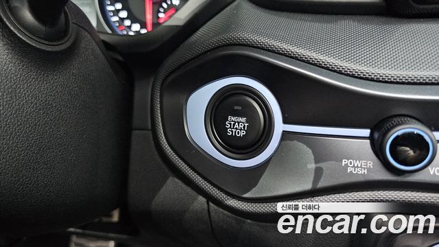 Hyundai Veloster (JS) 2.0 N 2022 — фото 33