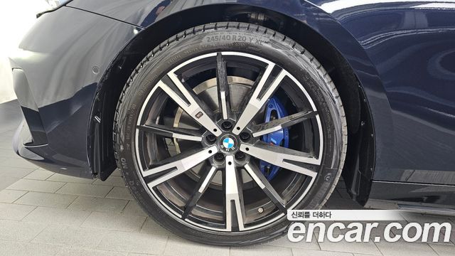 BMW 5 Series (G60) 530i xDrive M Sport 2026 — фото 5