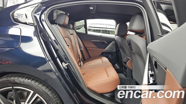 BMW 5 Series (G60) 530i xDrive M Sport 2026 — фото 12
