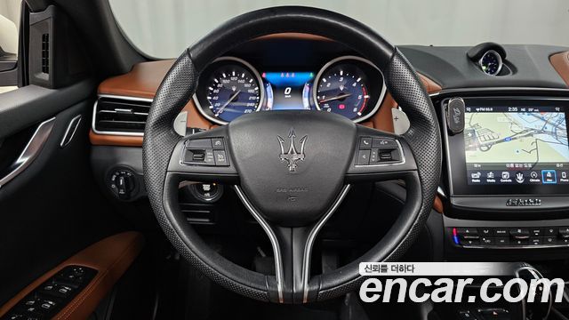 Maserati Ghibli 3.0 Diesel 3rd 2017 — фото 13