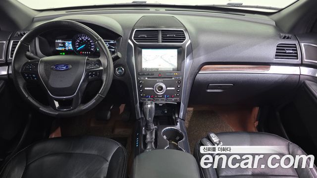 Ford Explorer 2.3 Limited 4WD 5th 2018 — фото 7
