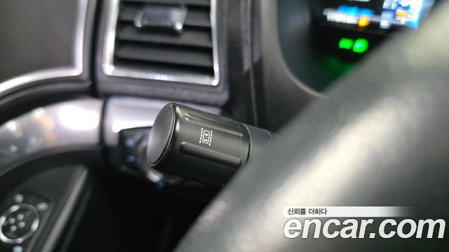 Ford Explorer 2.3 Limited 4WD 5th 2018 — фото 29
