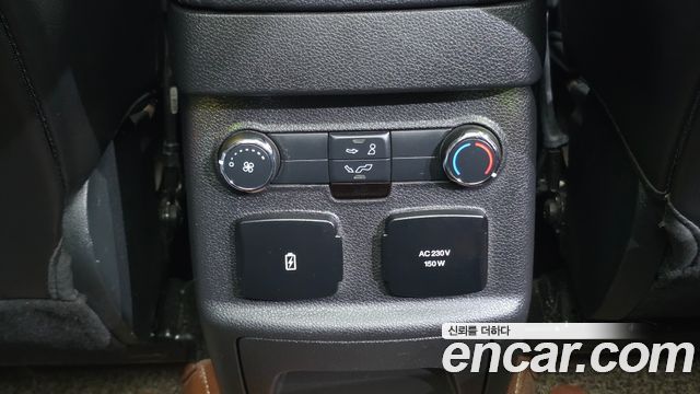 Ford Explorer 2.3 Limited 4WD 5th 2018 — фото 30