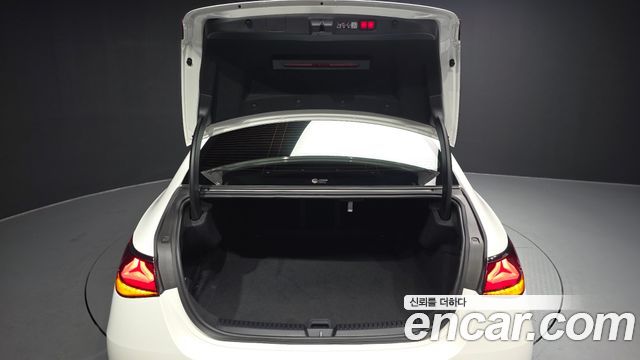 Mercedes-Benz E-Class (W214) E200 Avantgarde 2026 — фото 20